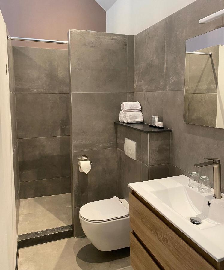 B&B Aasterbergerhoeve Echt Bagian luar foto